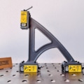 Magneti per impieghi gravosi e multiangolari Strong Hand Tools