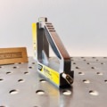 MS2-80 squadro magnetico a doppio interruttore Strong Hand Tools